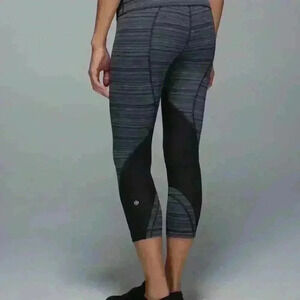 Lululemon Run: Inspire Crop II (Mesh) Cyber Stripe Deep Coal Black Size 4
